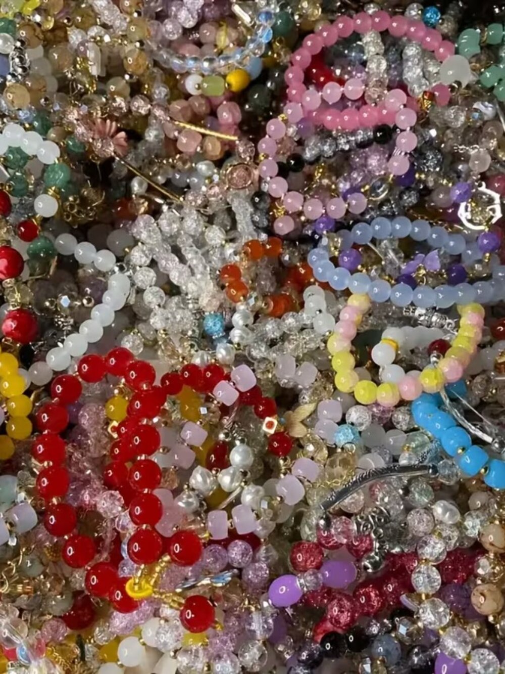 30 pieces of assorted beaded stretch bracelets - new - Picture 4 of 4